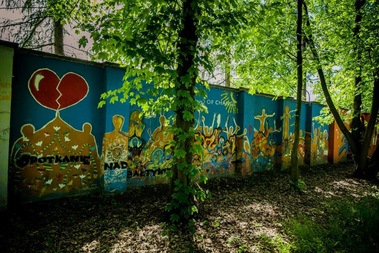 Miedzynarodowy Dom Spotkan Mlodziezy W Oswiecimiu Extérieur photo